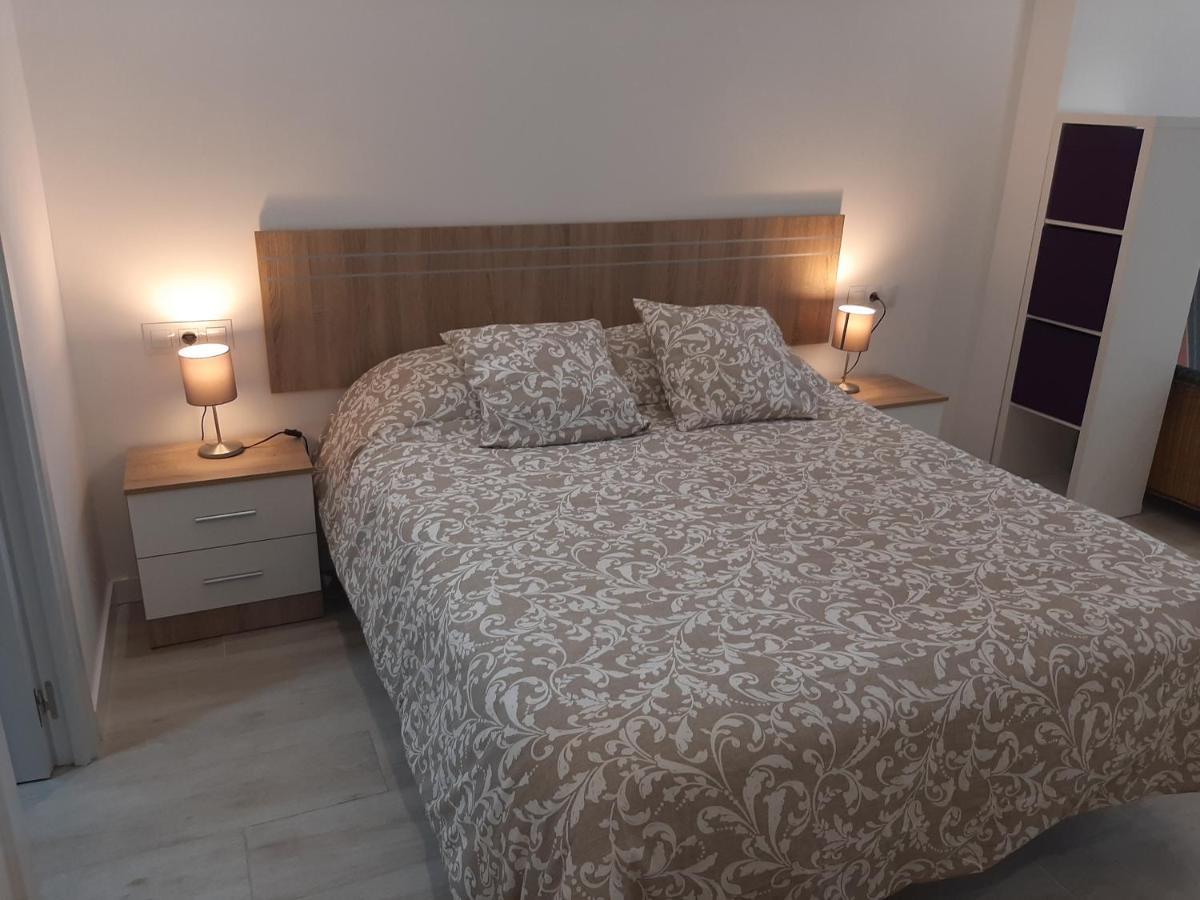 Malaga Velarde Center Apartment Luaran gambar