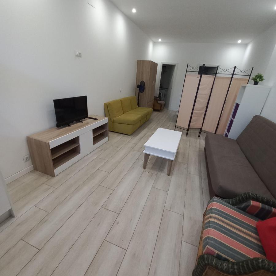 Malaga Velarde Center Apartment Luaran gambar
