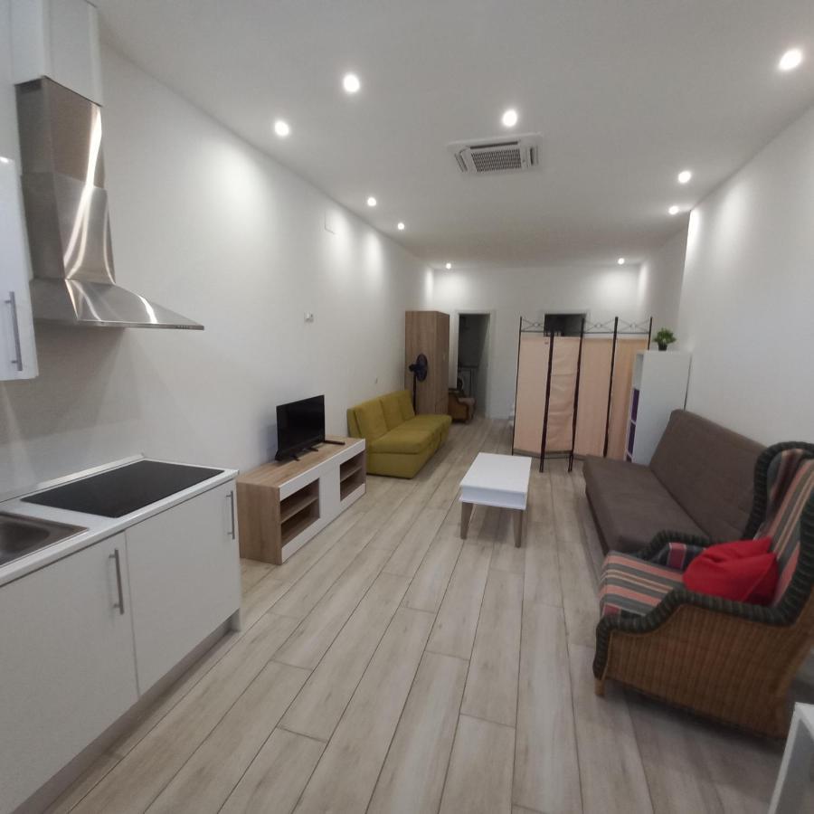 Malaga Velarde Center Apartment Luaran gambar