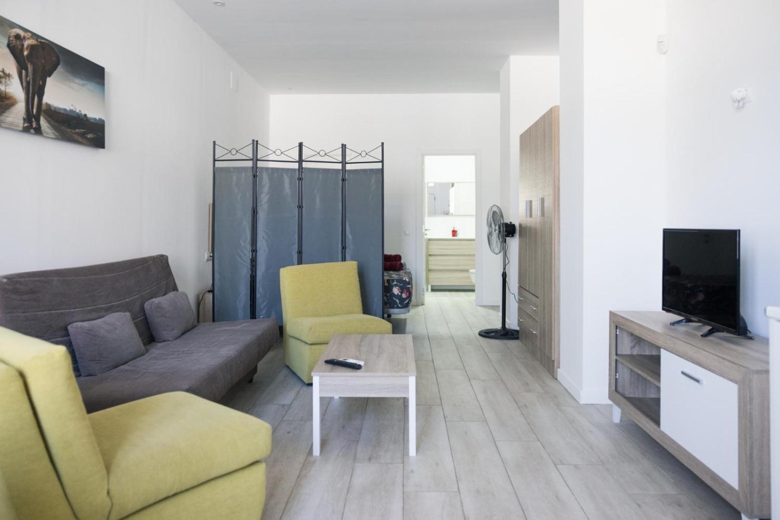 Malaga Velarde Center Apartment Luaran gambar