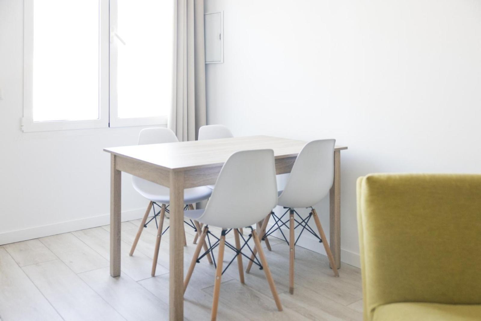 Malaga Velarde Center Apartment Luaran gambar